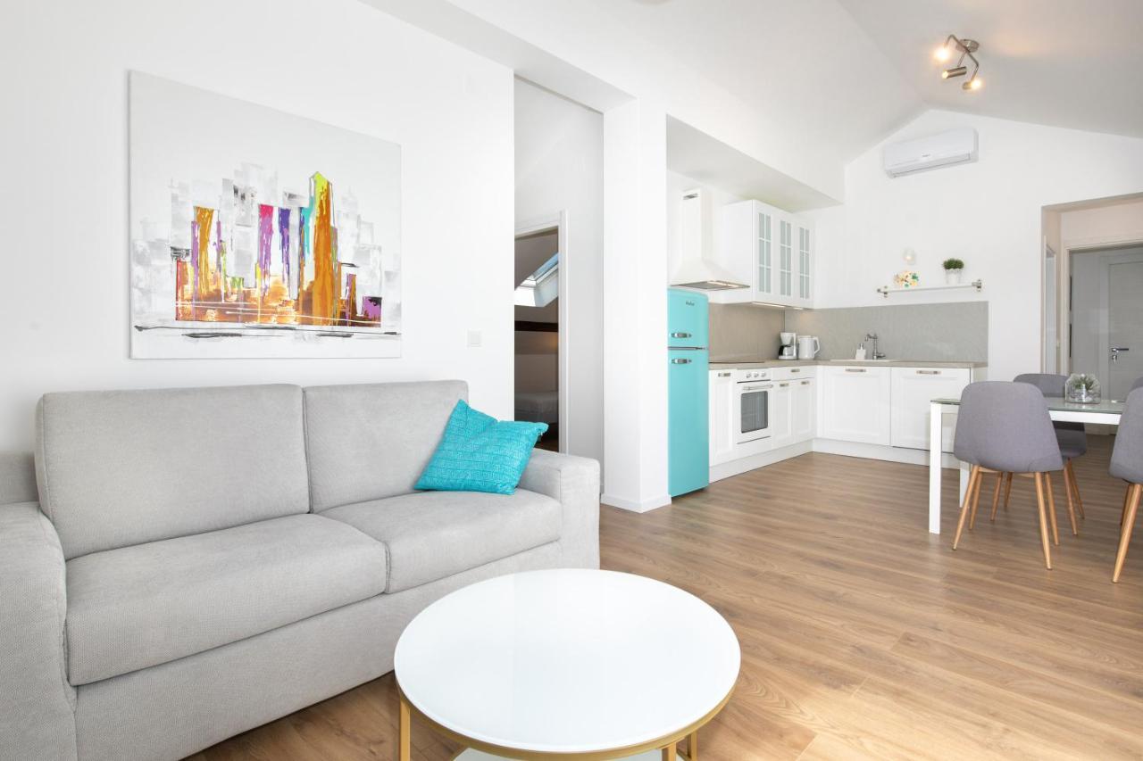Bellmar Apartments Njivice Extérieur photo